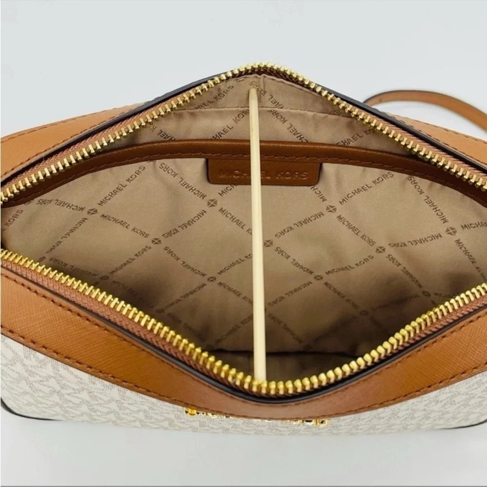 Michael Kors Large EW Crossbody Bag Vanilla/Brown